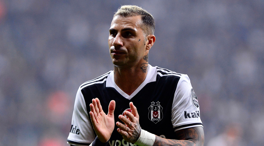 ricardo-quaresma-06-11